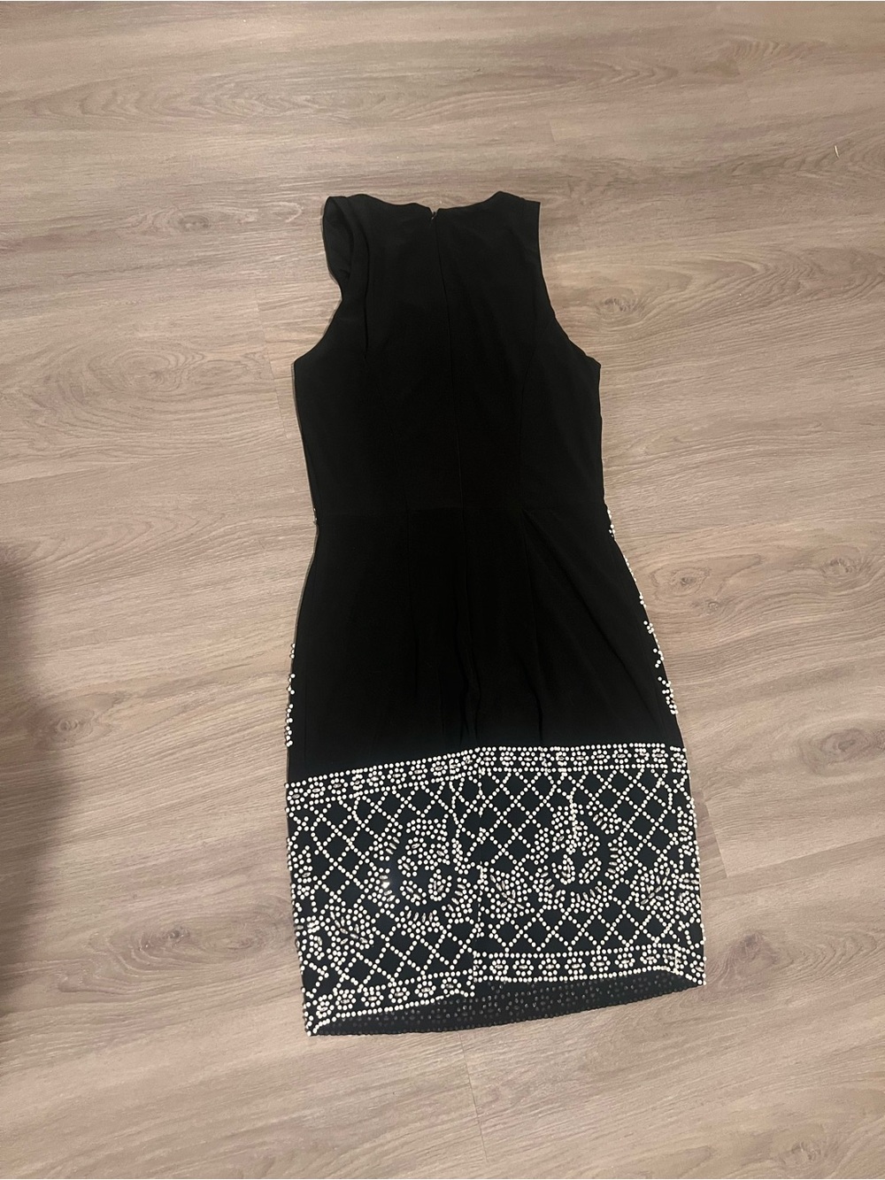 Xscape Black and White Beaded Sheath Prom Event Dress - Picture 7 of 9